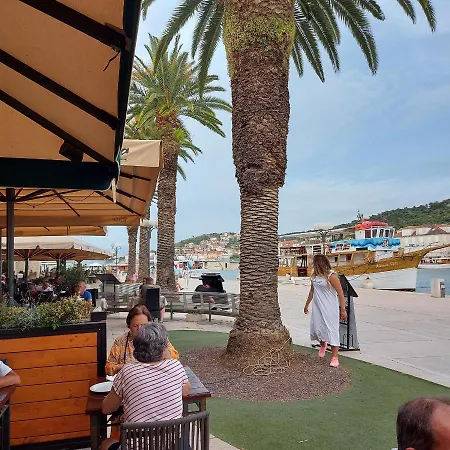 Bijela Kuca Holiday home