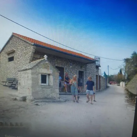 Bijela Kuca Prázdninový dům *